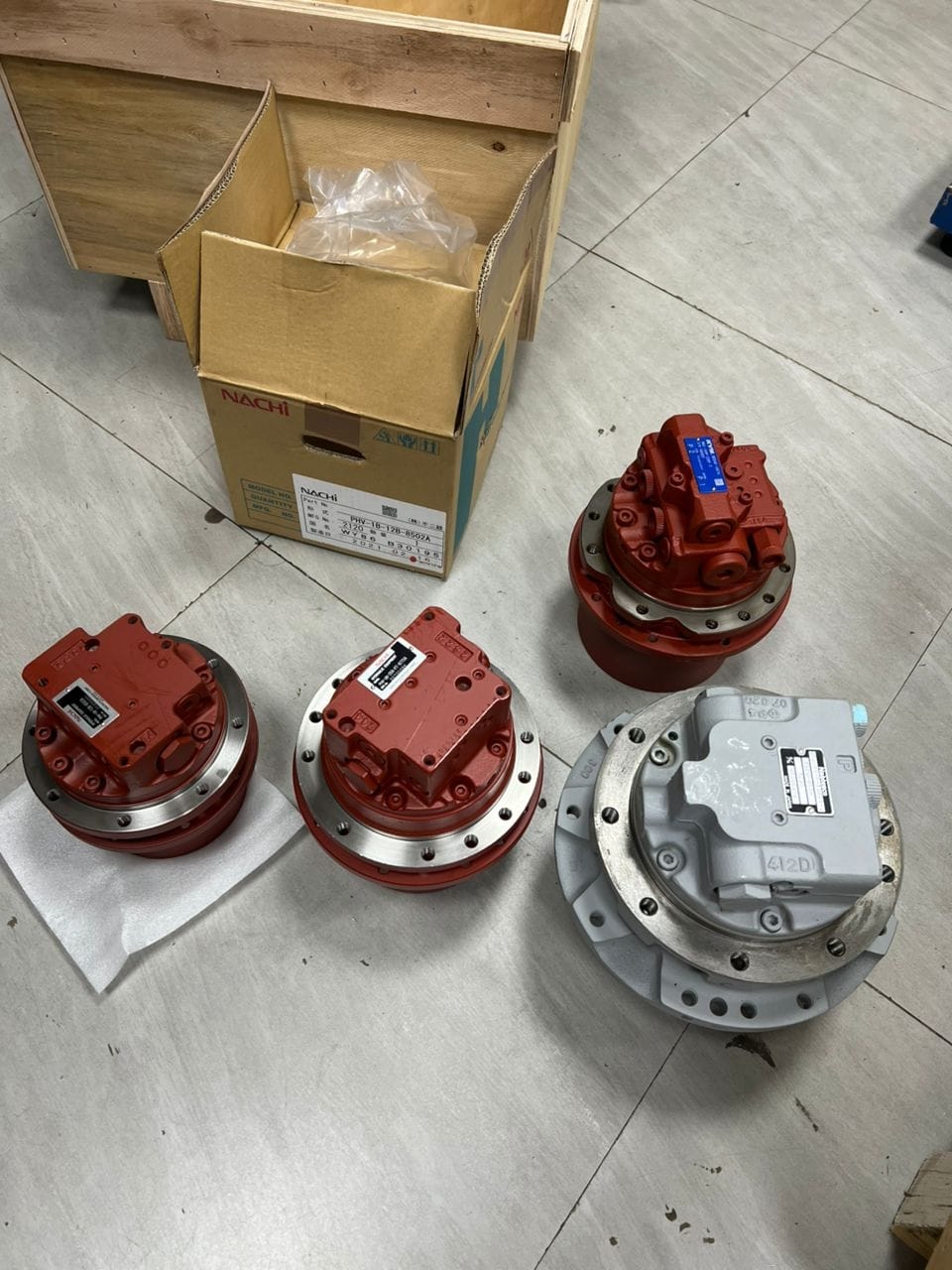 Nabtesco GM04VA GM04VN, редуктор хода для мини-экскаваторов 3-4,5 тонны