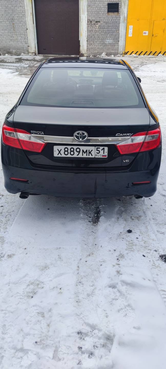 Toyota Camry 2012 г — фото 3