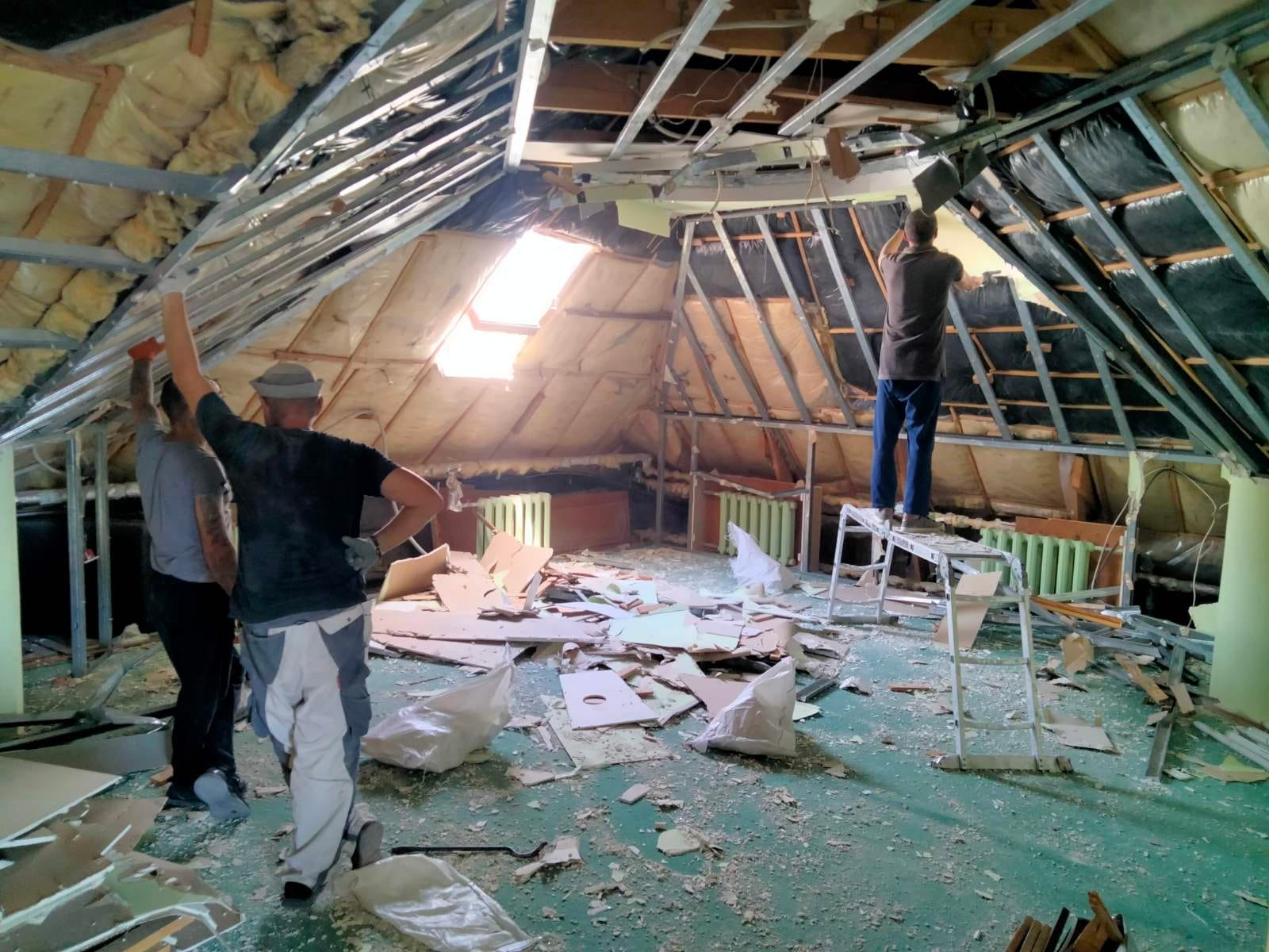 Демонтаж, землянные ,уборка участка,спил дерева  с вывозом мусора Одеса — фото 3