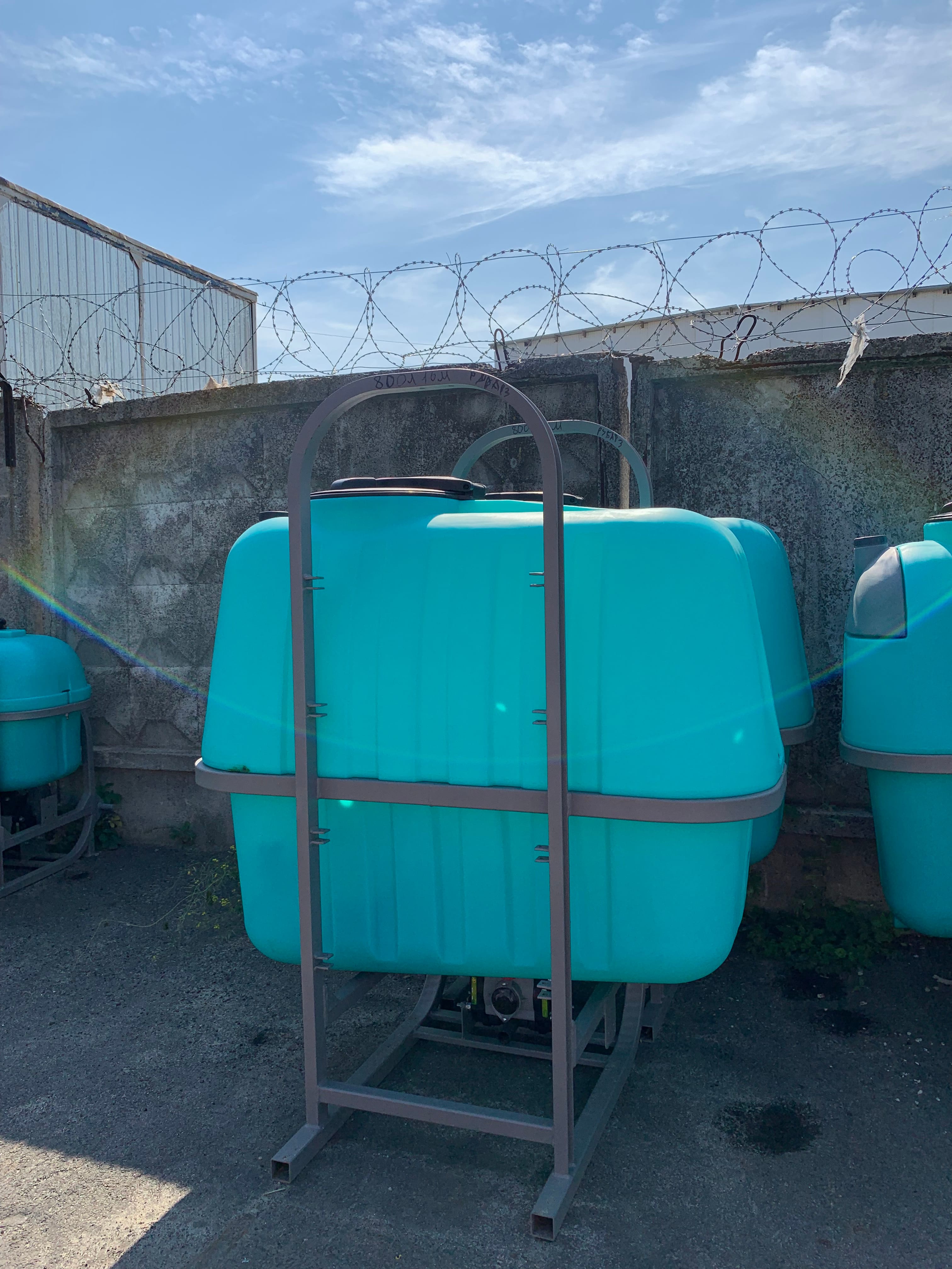 Опрыскиватель полевой навесной OGR 800 литров (Россия)