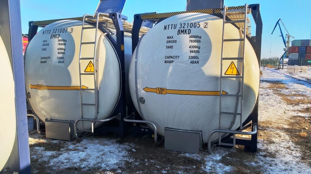 Танк-контейнер модель Т11 SWAP объём 31м3 для наливных грузов, с утеплителем и пароподогревом — фото 3