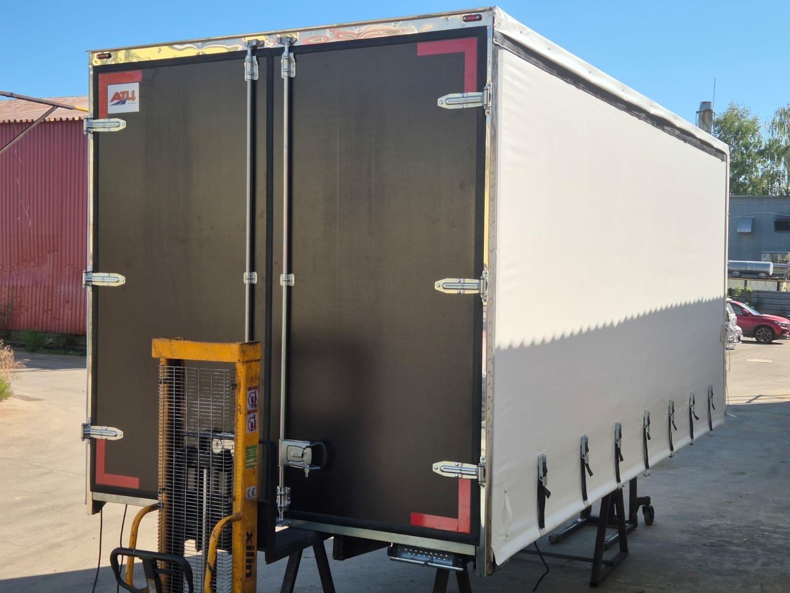 Удлинение рамы , фургоны на Газель ГАЗ 3302, 33023 Валдай Газон NEXT Фотон  , Хендай Камаз