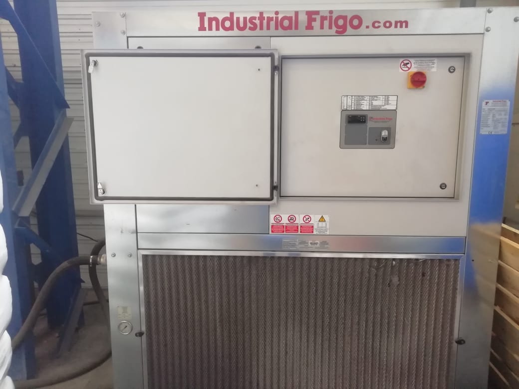 Термопластавтомат 720 тонн с роботом б.у Б/У — фото 2