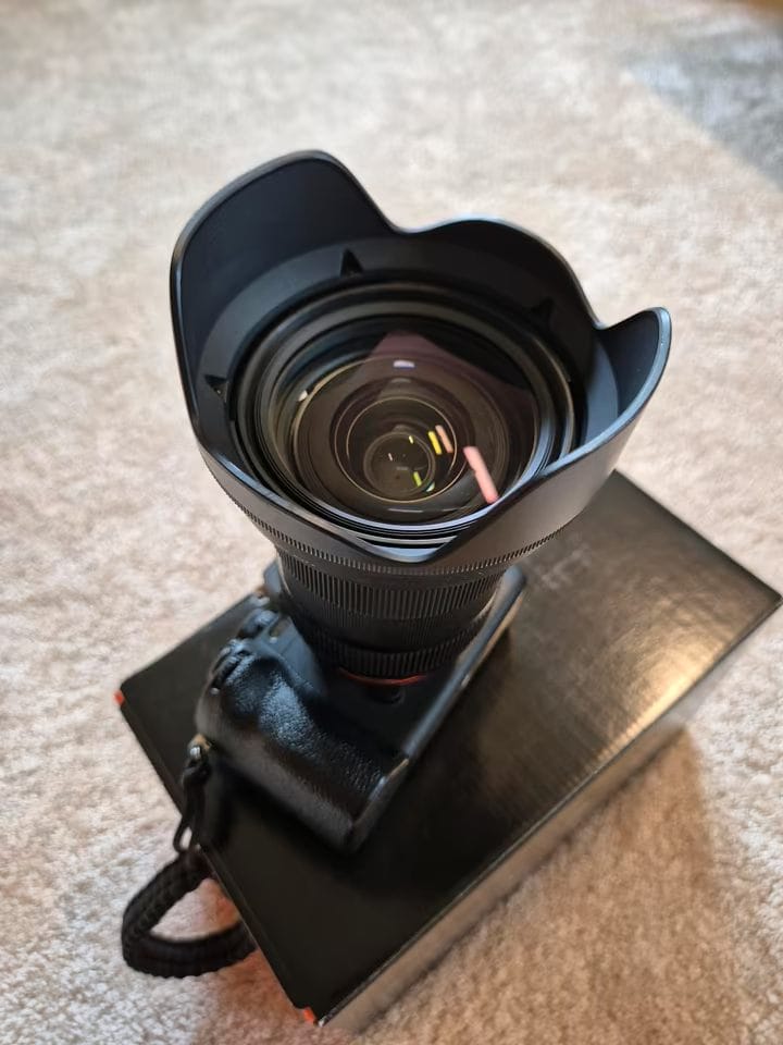 Фотоаппарат Sony Alpha 7 IV (ILCE-7M4/A7M4) — фото 8