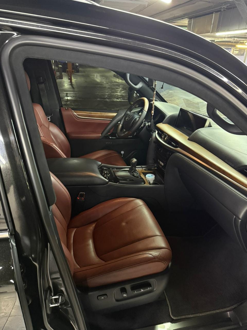 Бронированный Lexus 570(B6/В7)                  В НАЛИЧИИ — фото 3