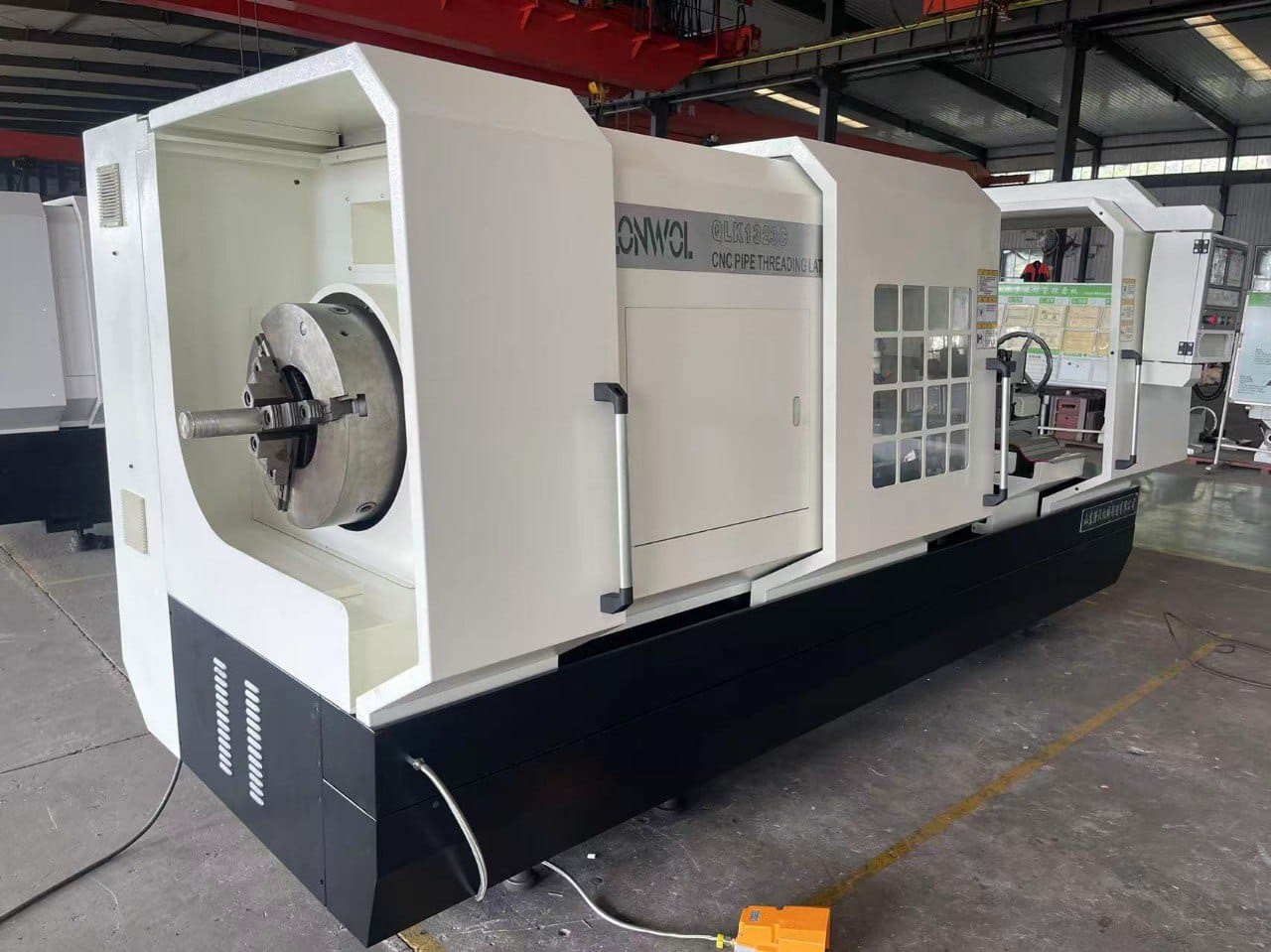 Трубонарезной станок с ЧПУ QLK
