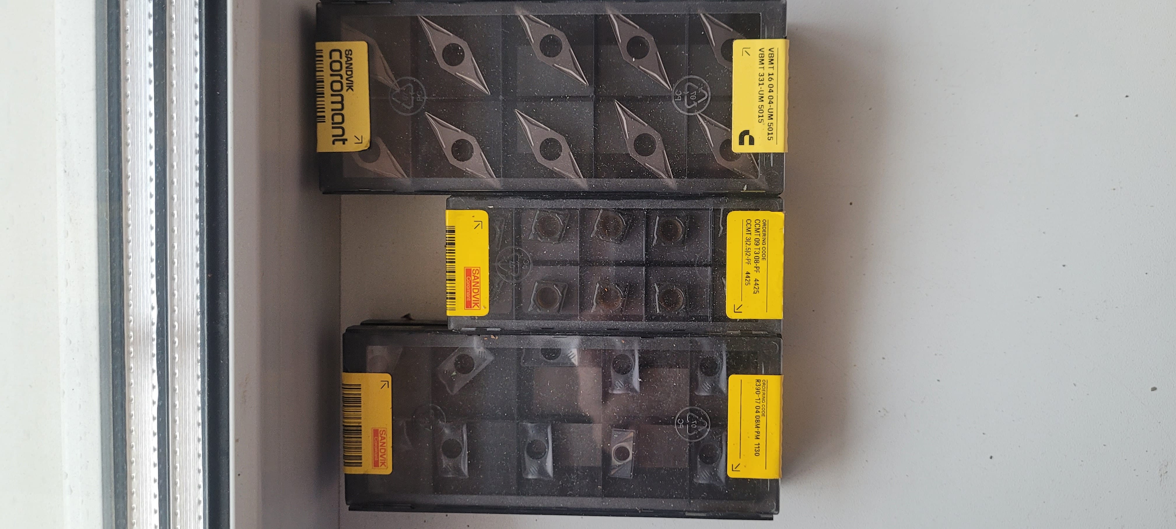 куплю пластины импортные сандвик, искар, корлой (Свердловская область)