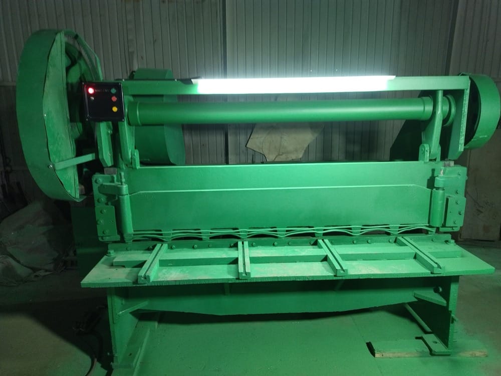 НГ474 ножницы кривошипные гильотинные рубит 4х2000мм продам — фото 2