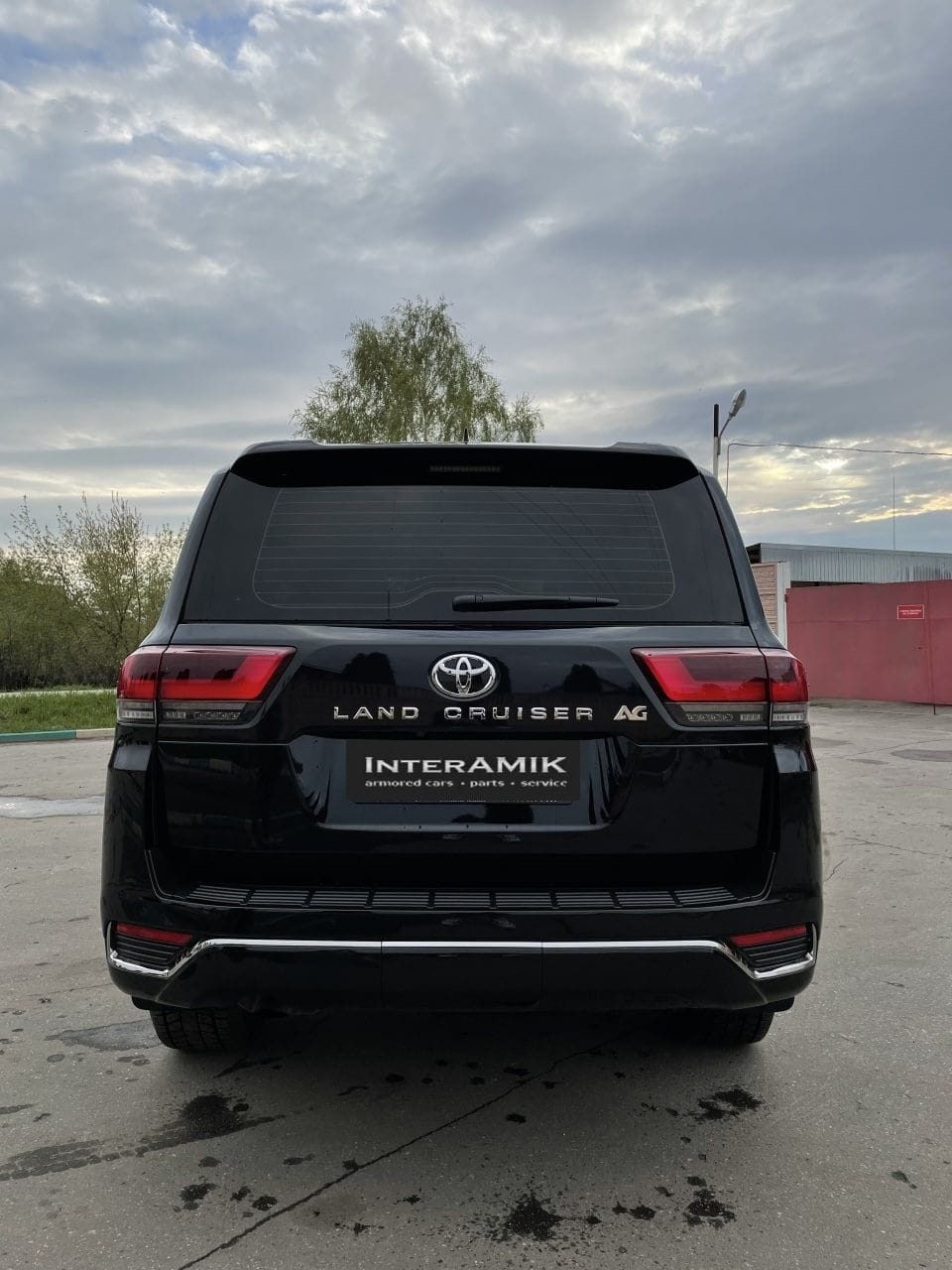 Бронированный Toyota Land Cruiser 300 (B6/В7)  2025 г. — фото 2