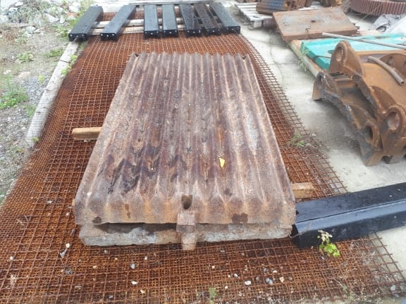 Плиты дробящие СМД-110А