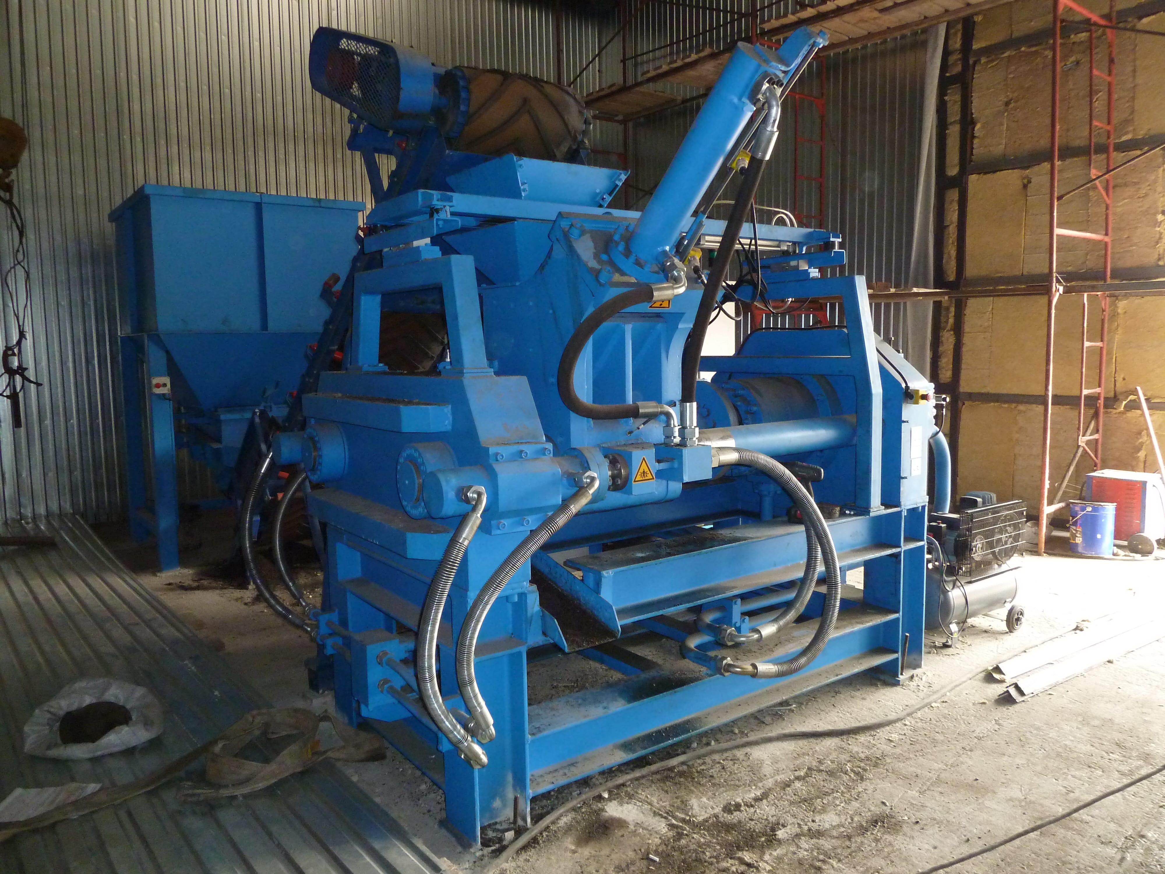 Пресс брикетировочный, брикетировщик, для металлической стружки