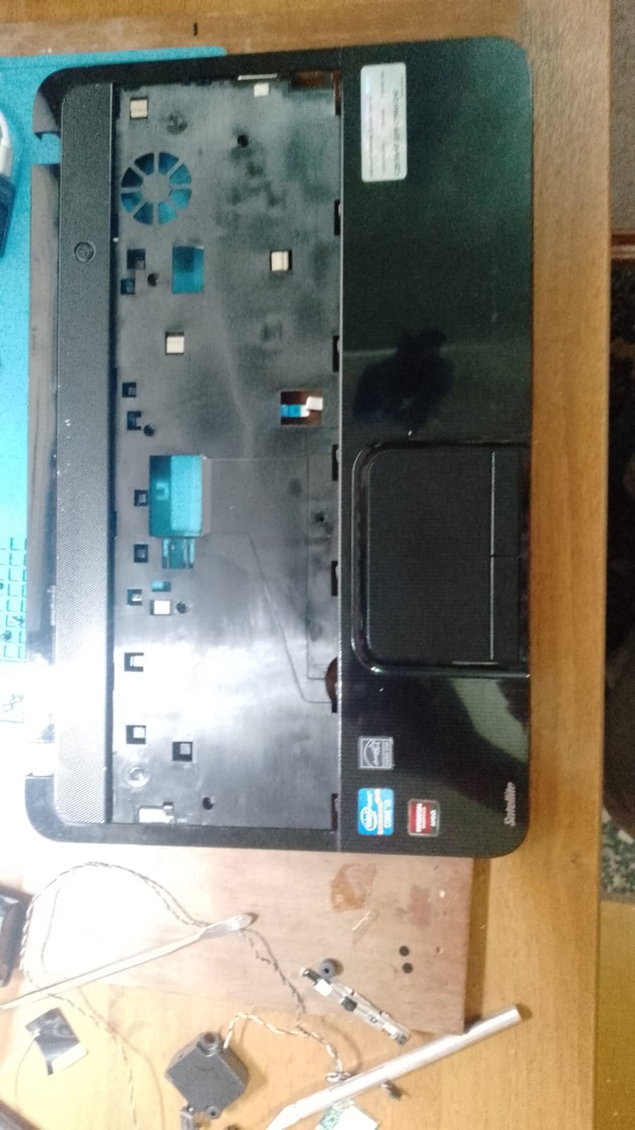 Запчасти для ноутбука Toshiba Satellite L850-DLK — фото 5