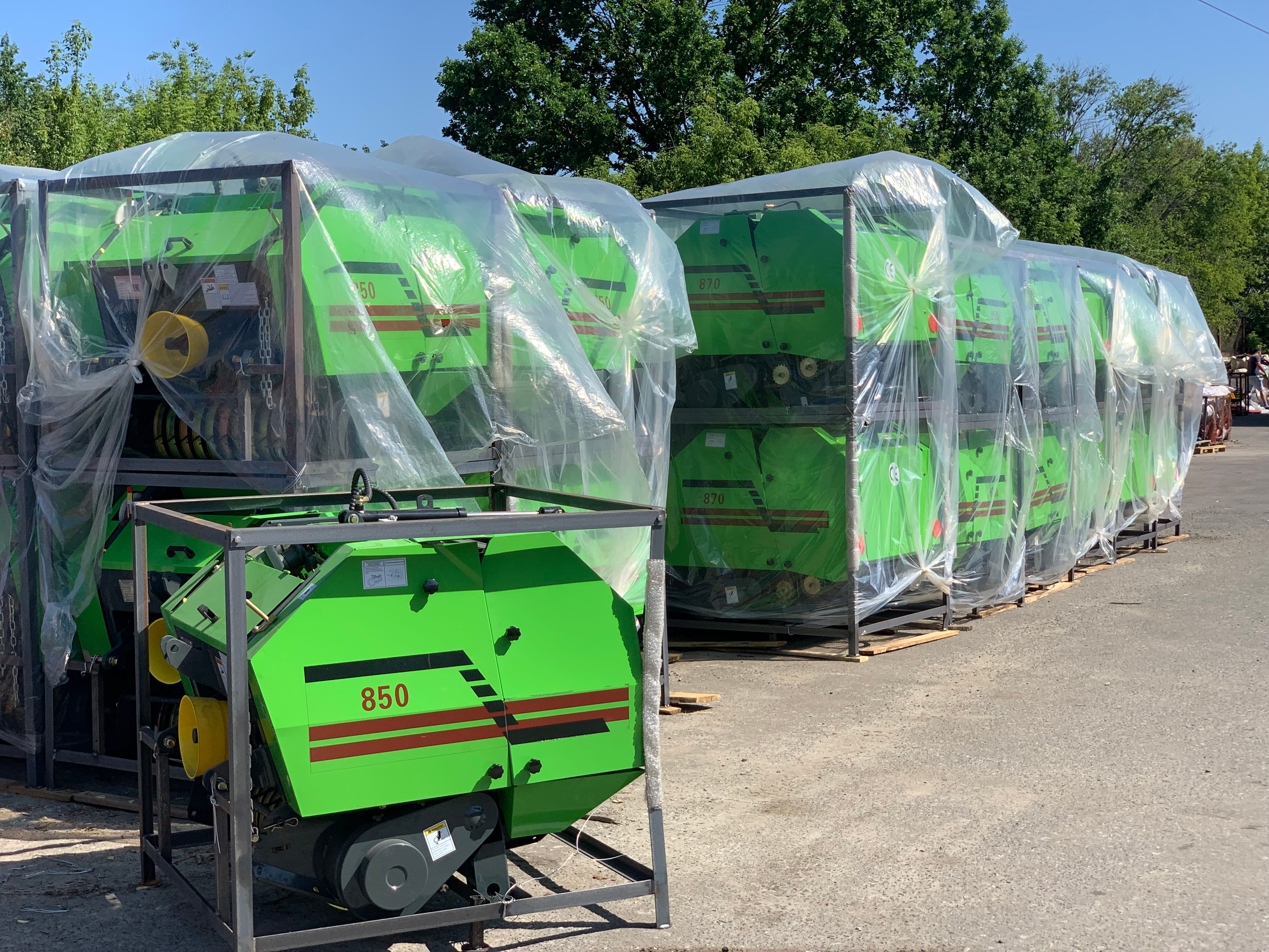 Пресс-подборщик рулонный ППР 8050/8070