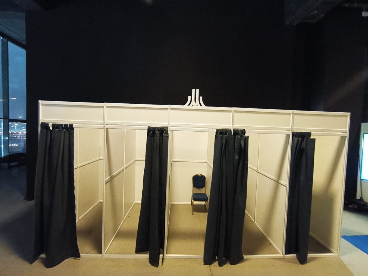 Аренда ширм и мобильных перегородок.  Изготовление. — фото 3
