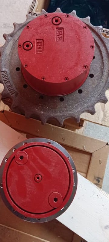 Редуктор хода с гидромотором CAT 303