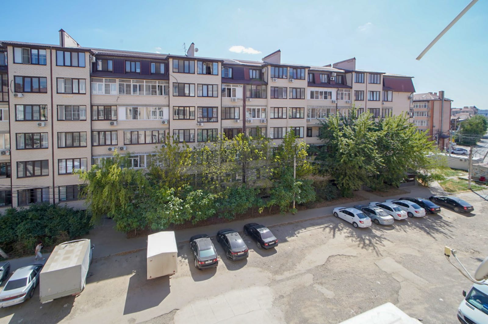 Светлая и просторная квартира для комфортной жизни — фото 3