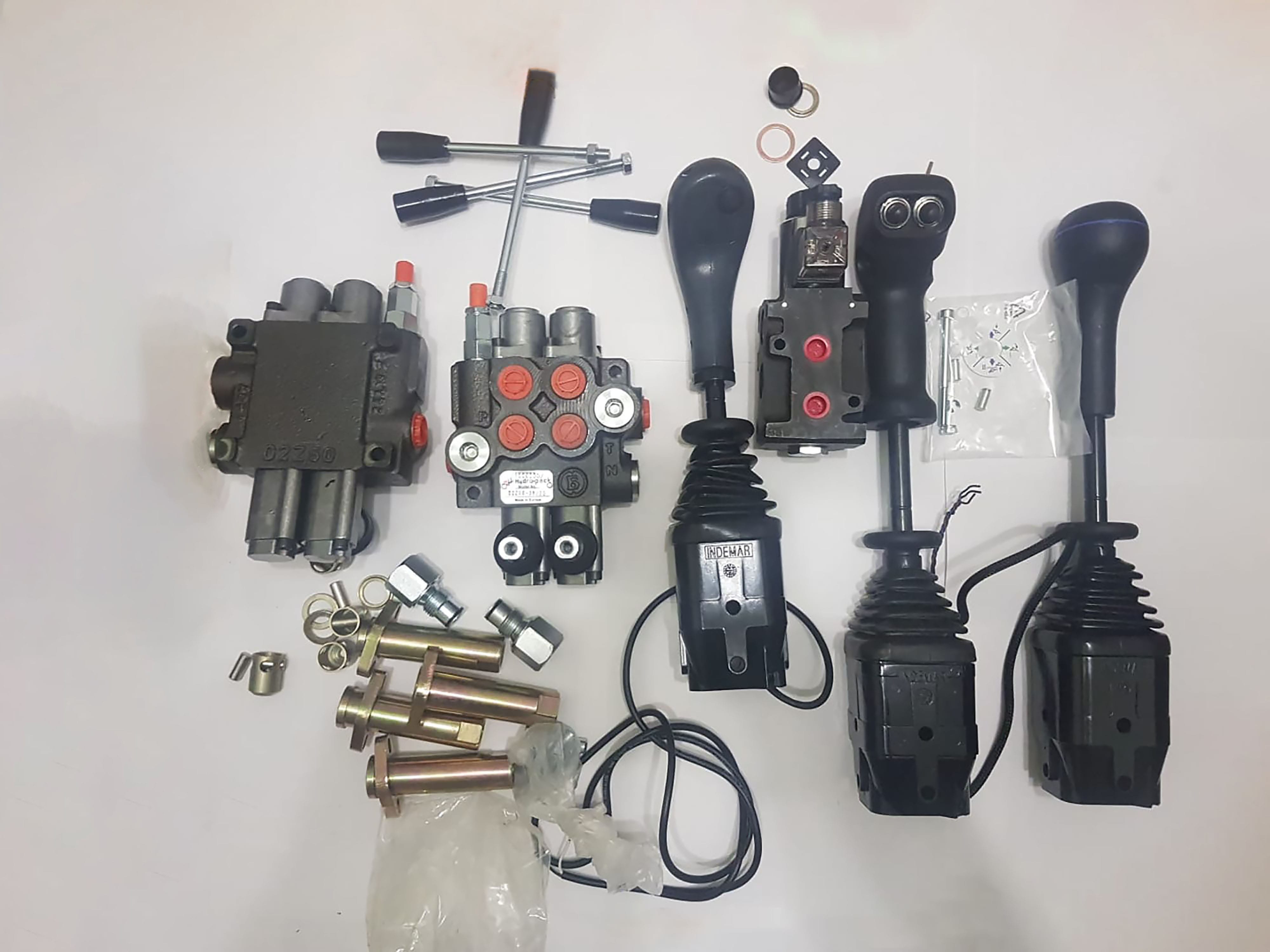 Трос управления гидрораспределителем (резьба-вилка) INDEMAR (IT-3056, IT-731133) — фото 10