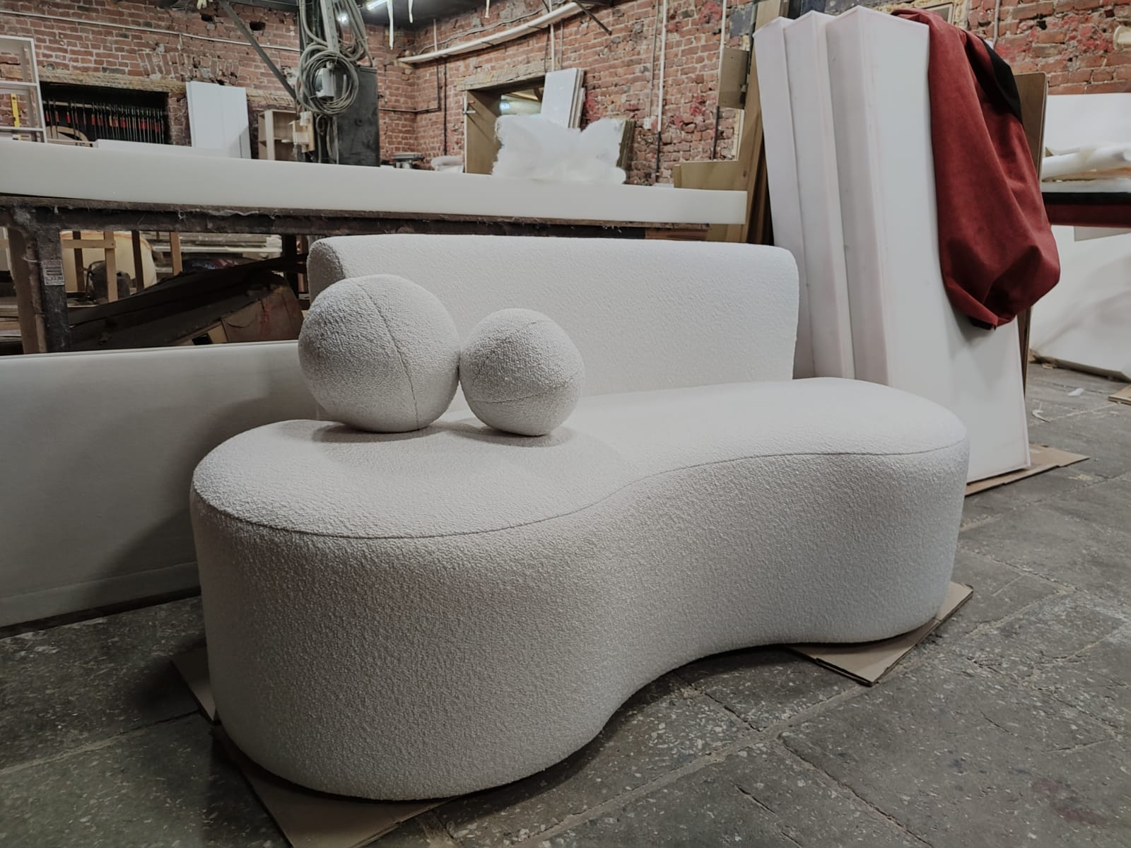 Изготовление диванов, кроватей, мягкой мебели — фото 5