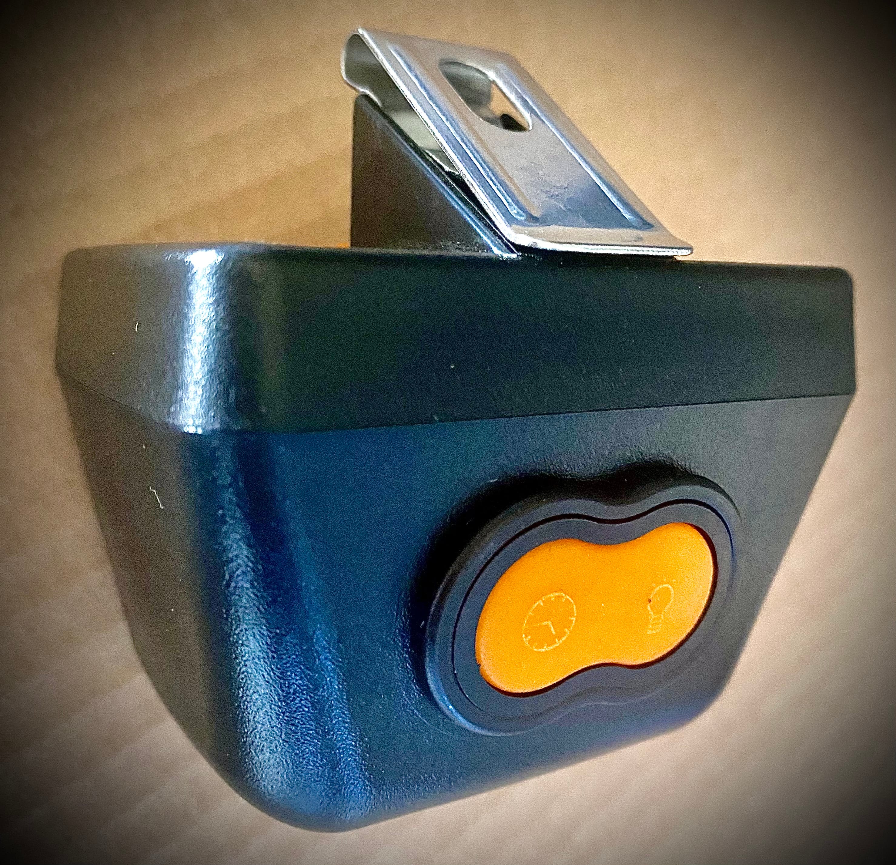 Светильник с герметичной батареей сгг-10 — фото 4