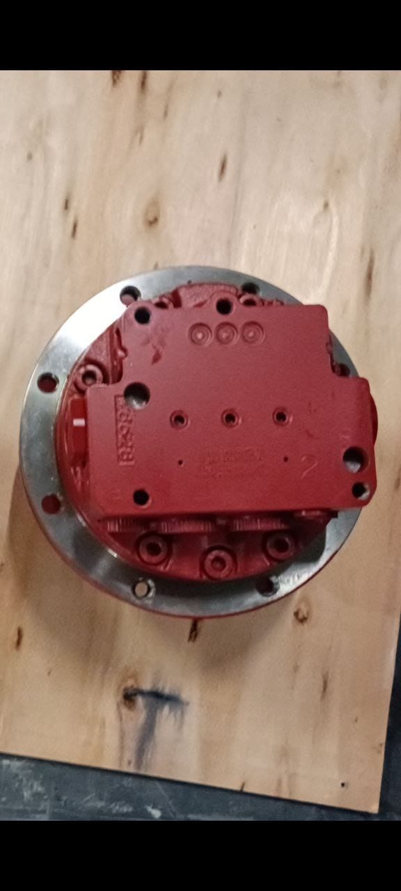 Редукторы хода Komatsu PC7, PC14, PC15, PC20   Kubota KX15, KX36.3, KX41.2 Case CX18, CX22 Hitachi EX12, EX15, EX22