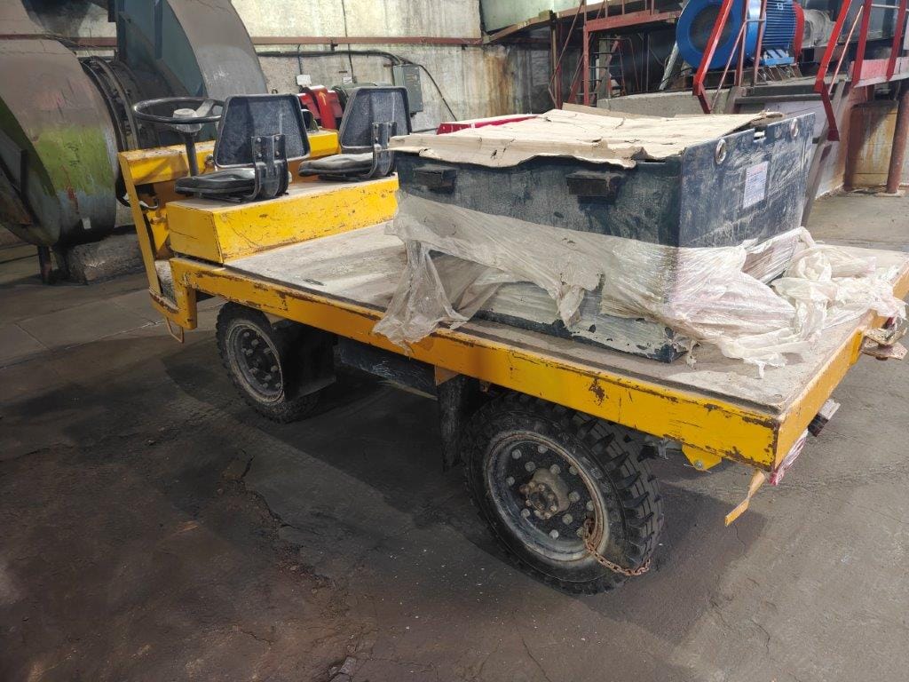 Электротележки ЕП-006.2, ЕП-011.2 с  зарядным устройством и дополнительной АКБ — фото 7