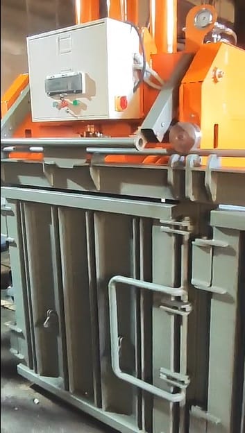 Пресс вертикальный двухкамерный Кубер-20ВР — фото 10