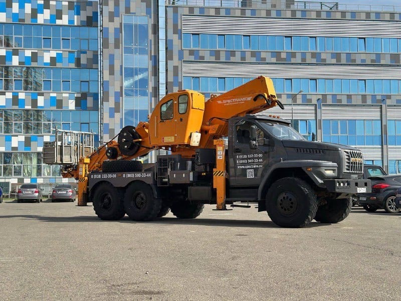 Аренда автовышки 45 м вездеход