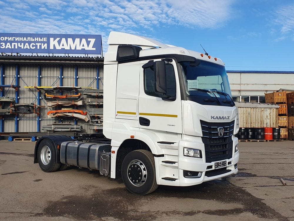 седельный тягач KAMAZ 54902-768-49(B5) с РКПП F12JZ22DD с ретардером и КОМ, ДОПОГ
