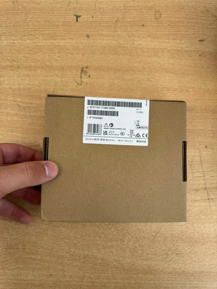 6ES7195-7HB00-0XA0 модуль шинный активный Simatic