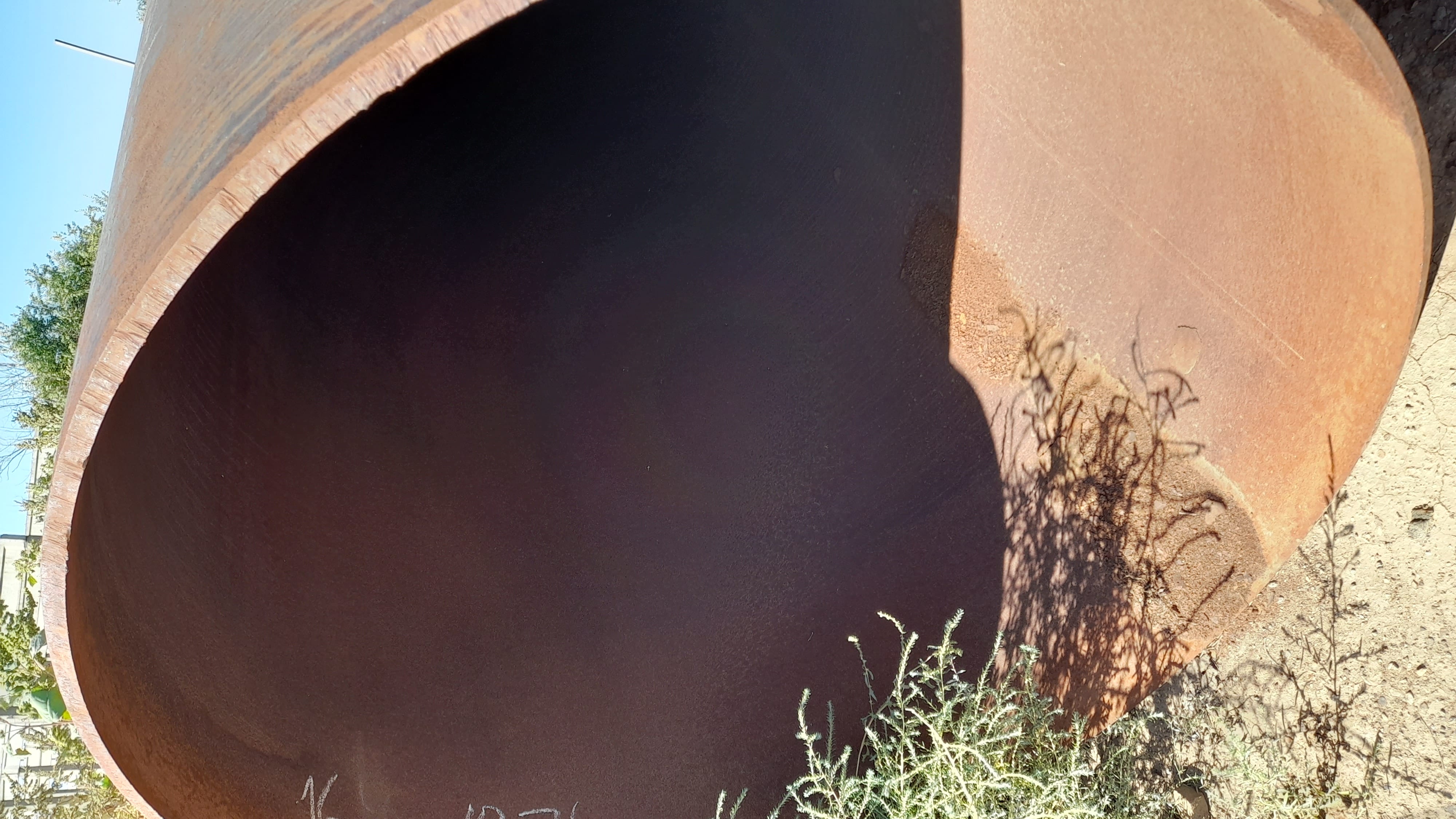 Трубы б/у Ф 1420 в Волгограде