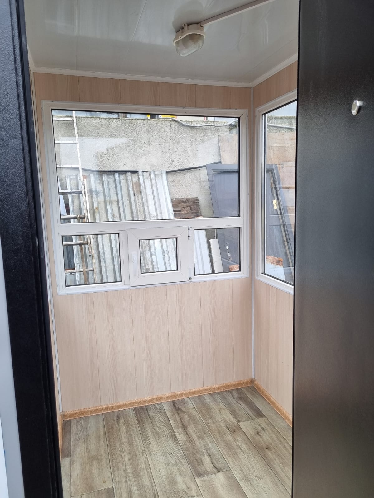 Будка пост охраны 1, 5х1, 5х2, 5м — фото 9