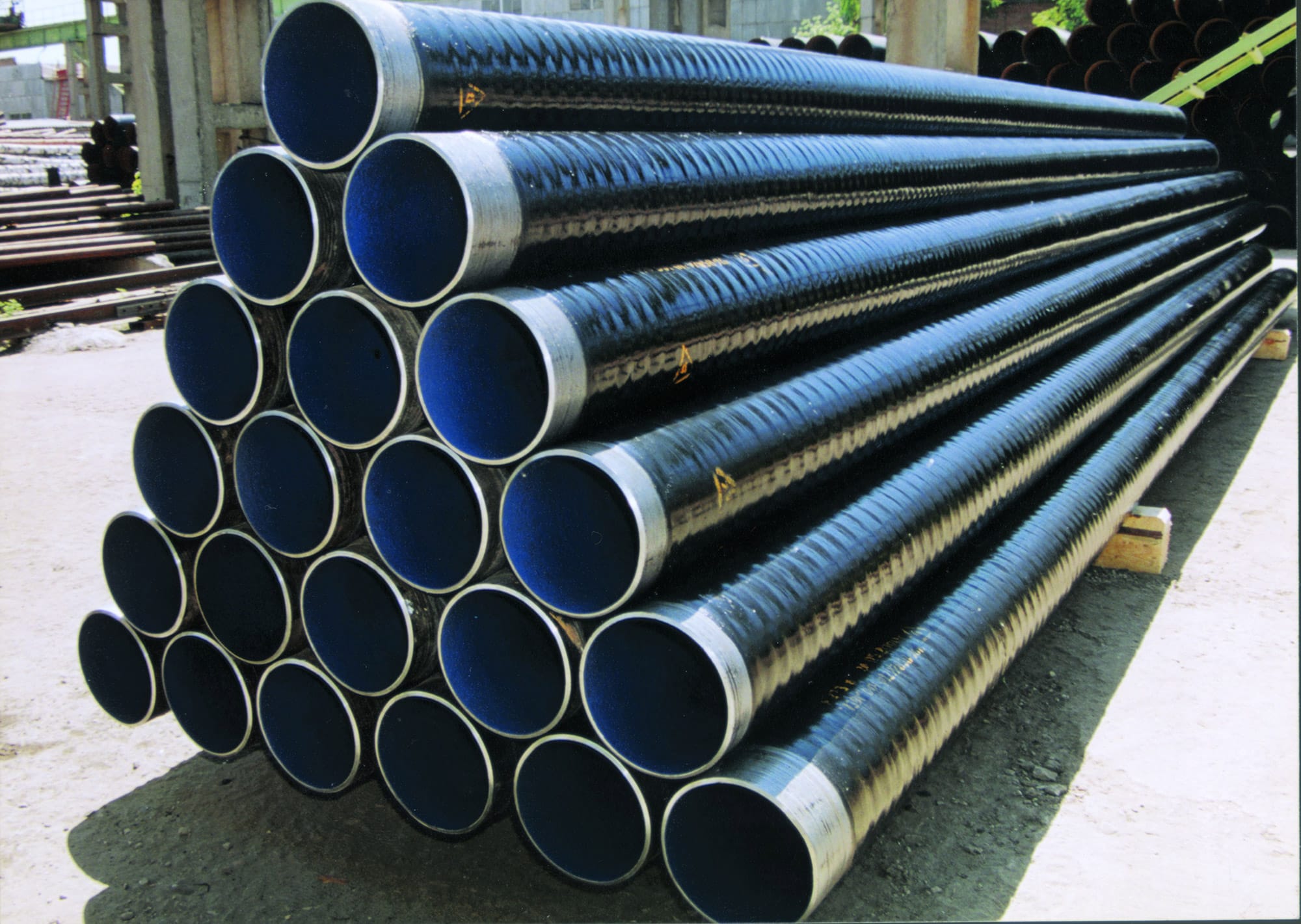 Стальные трубы 325 426 530 630 720 820 920 1020 1220 1420 1620 — фото 2