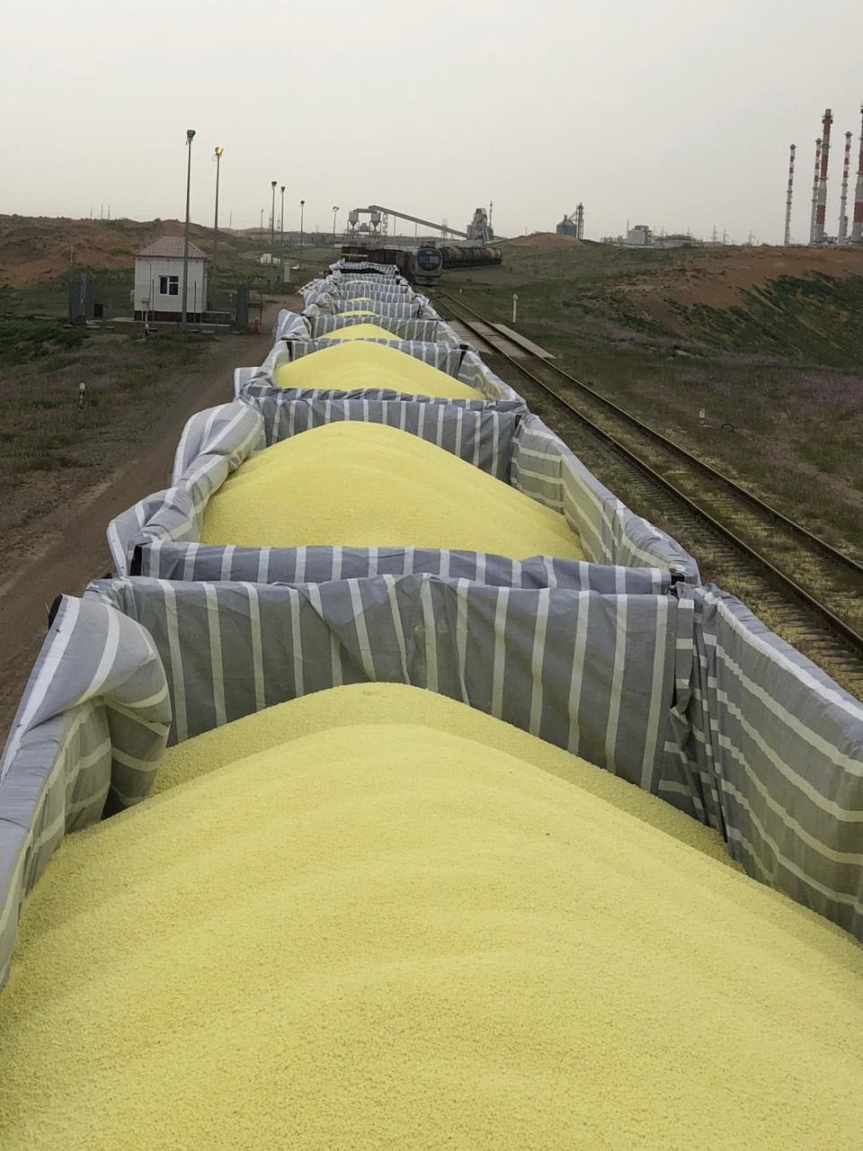 Сера гранулированная, экспорт в Китай.