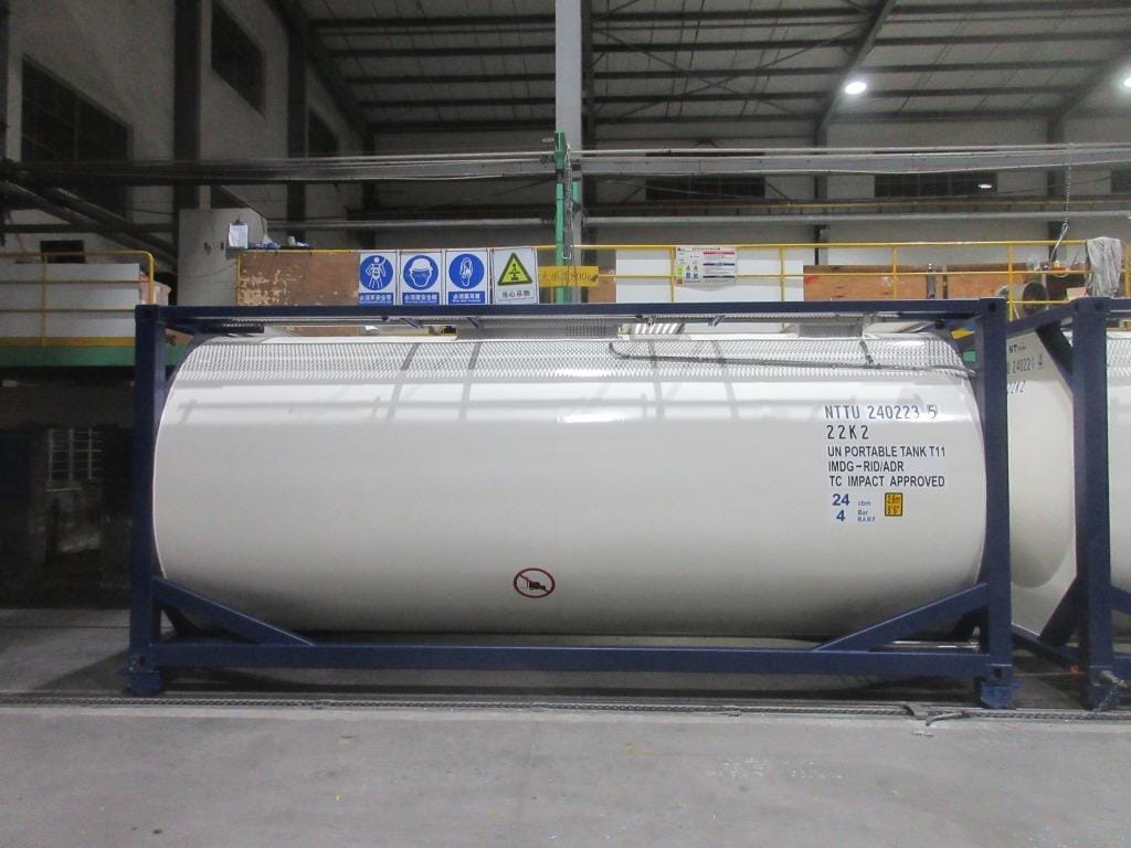 Танк-контейнер тип Т11 объём 24м3 для перевозки спиртосодержащей продукции, новый. — фото 2