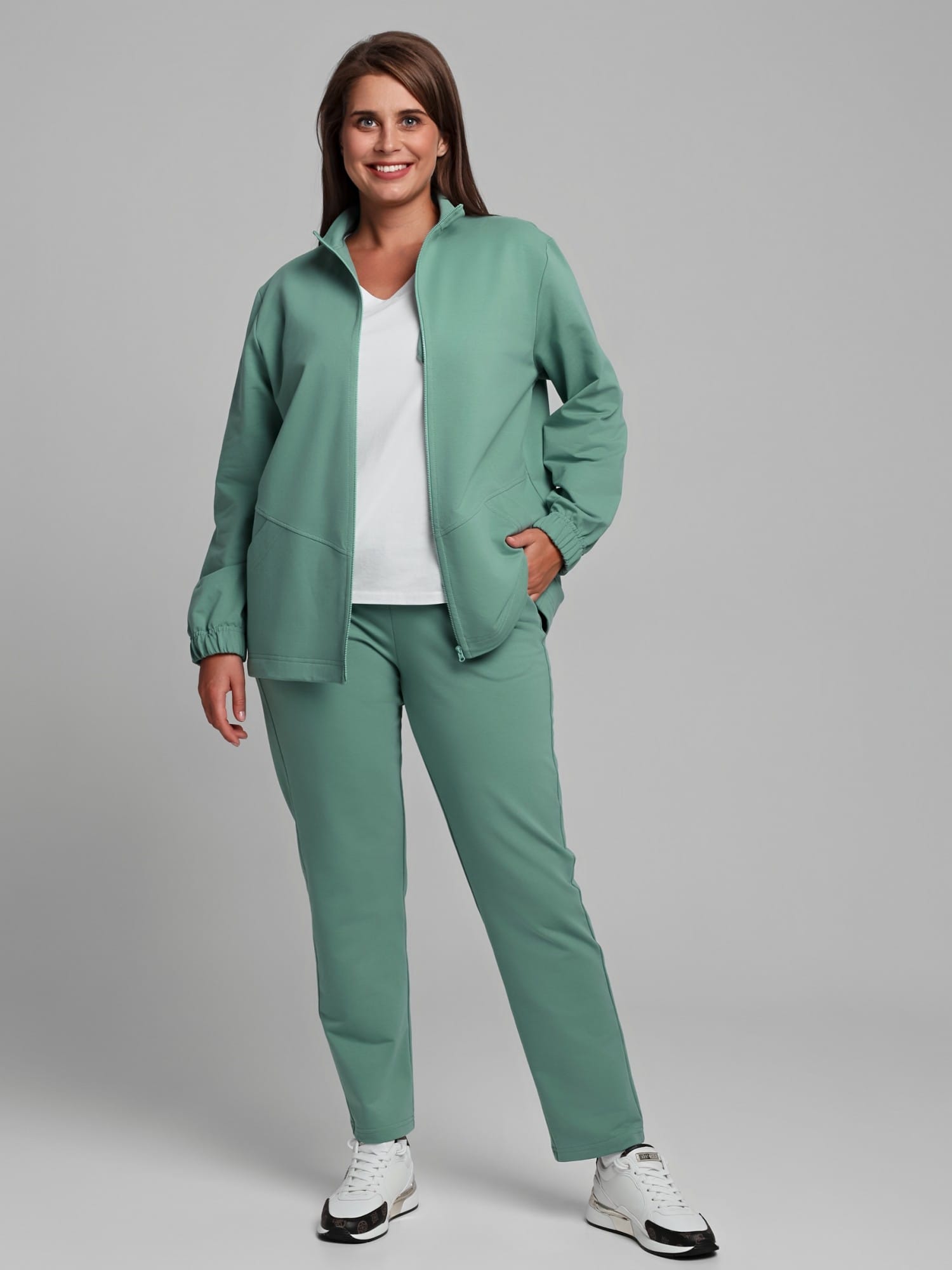 Женские костюмы — фото 10