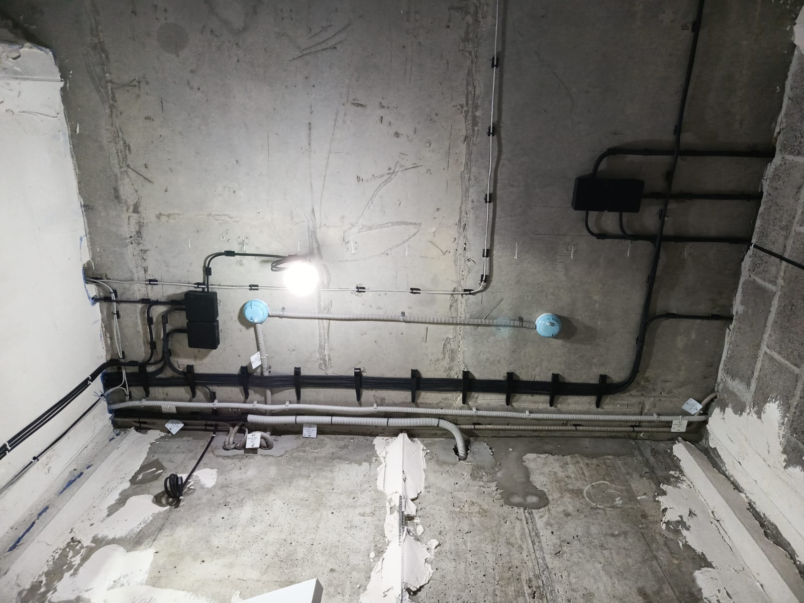 ЭЛЕКТРИКИ ПРОФЕССИОНАЛЫ. Объекты под ключ. — фото 7