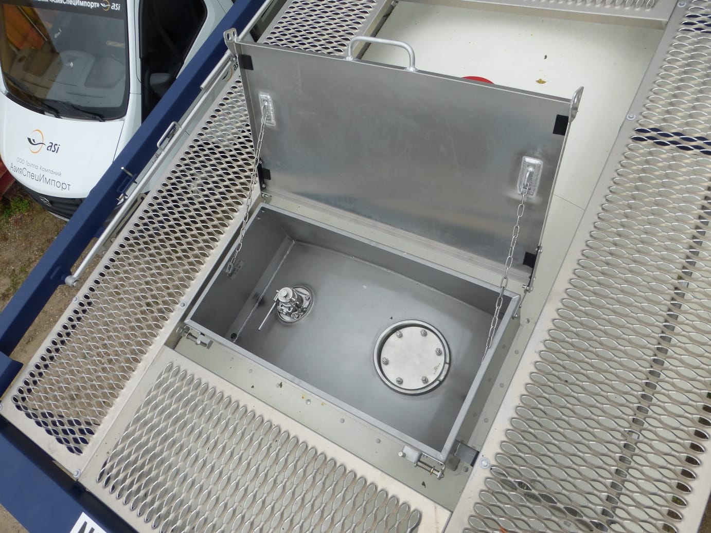 Танк-контейнер объём 21м3 тип Т11, для перевозки изопропилового спирта. — фото 5