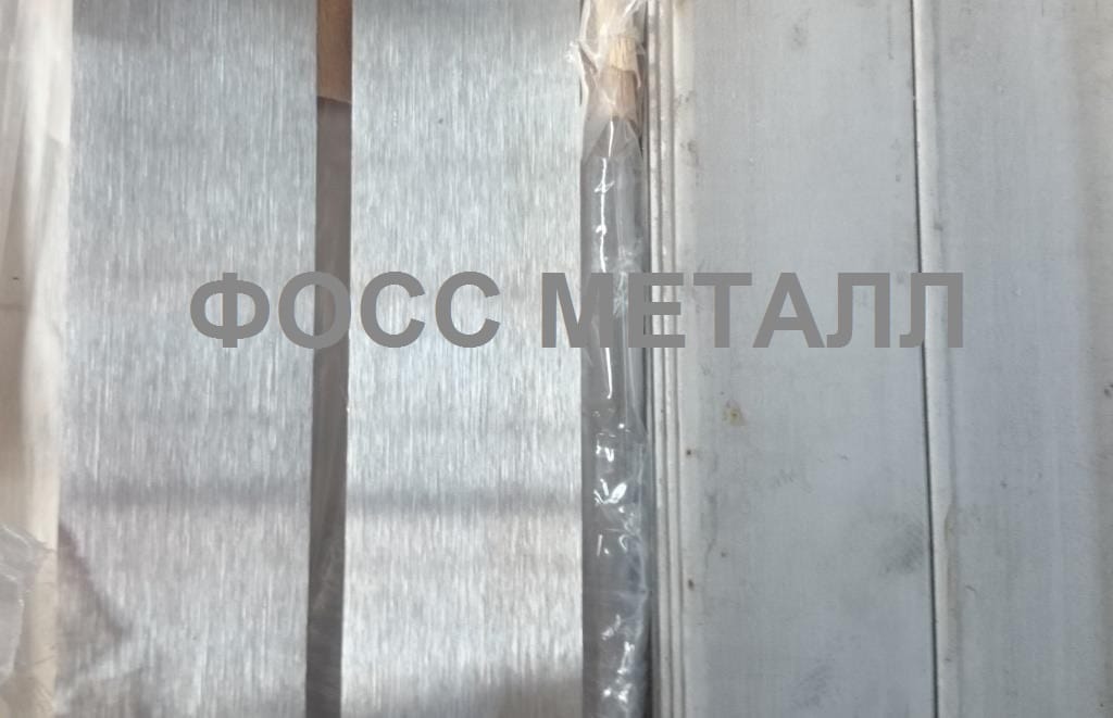 Полоса-коротыш нержавеющая  шлифованная  AISI 304  40х4 длина 1,95м