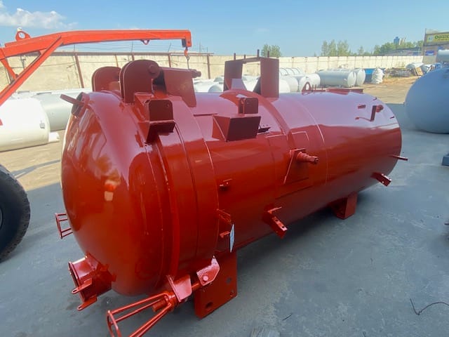 Цистерна для вакуумных автомобилей