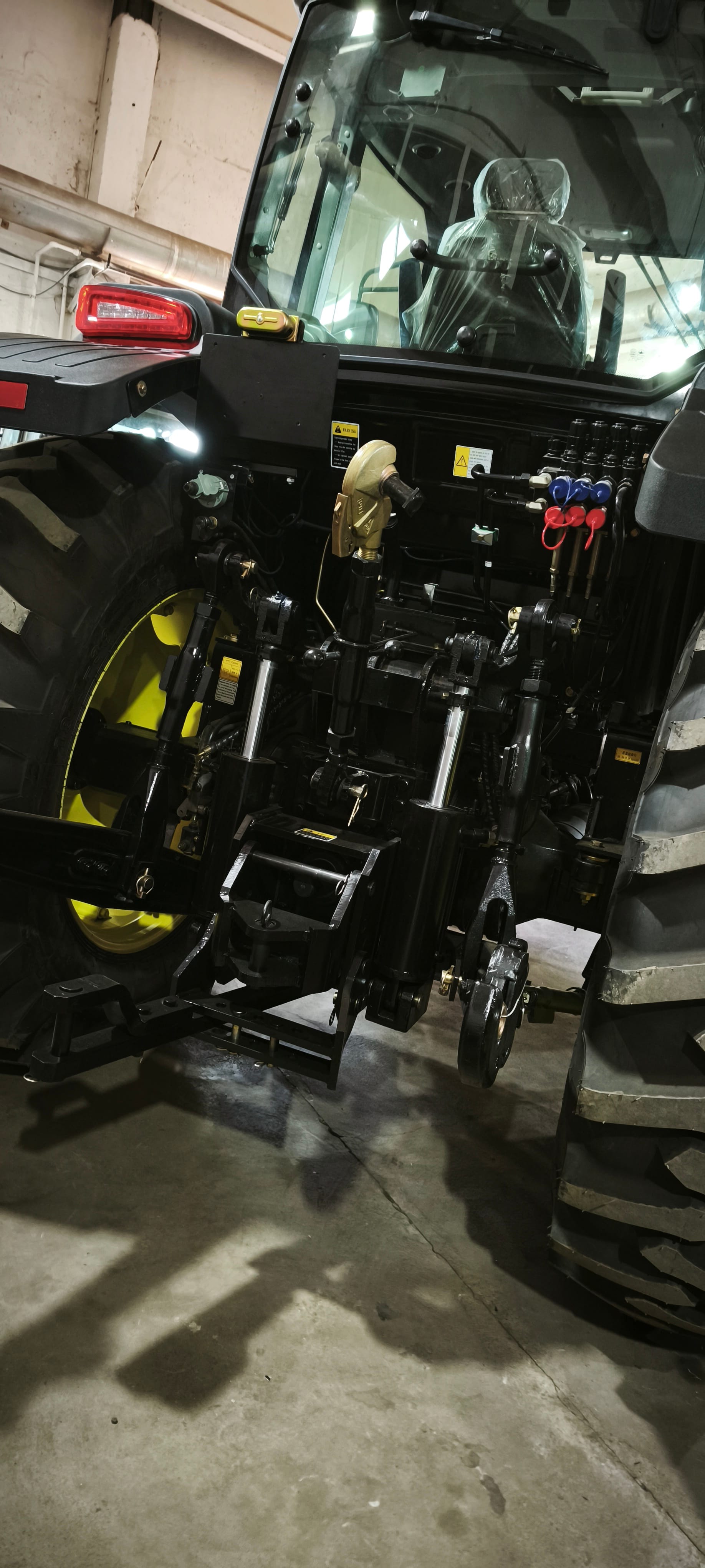 Трактор ULAN-RT 1304 — фото 2