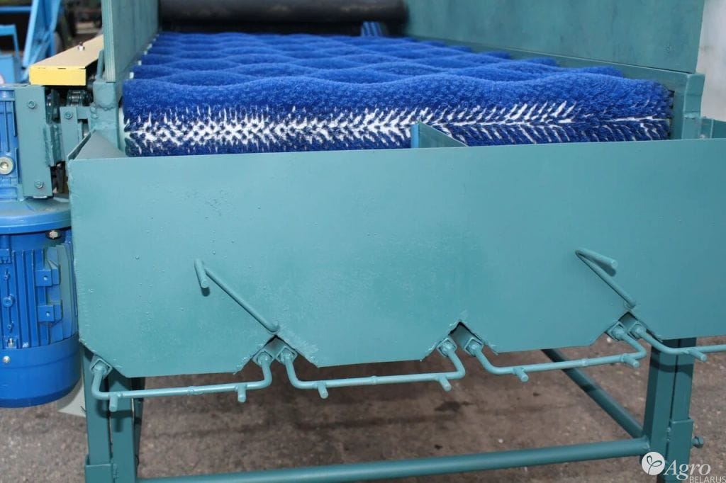 Машина для сухой очистки картофеля КО-5/16 — фото 3