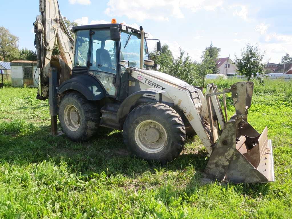 Экскаватор-погрузчик Terex 970, макс. опции — фото 2