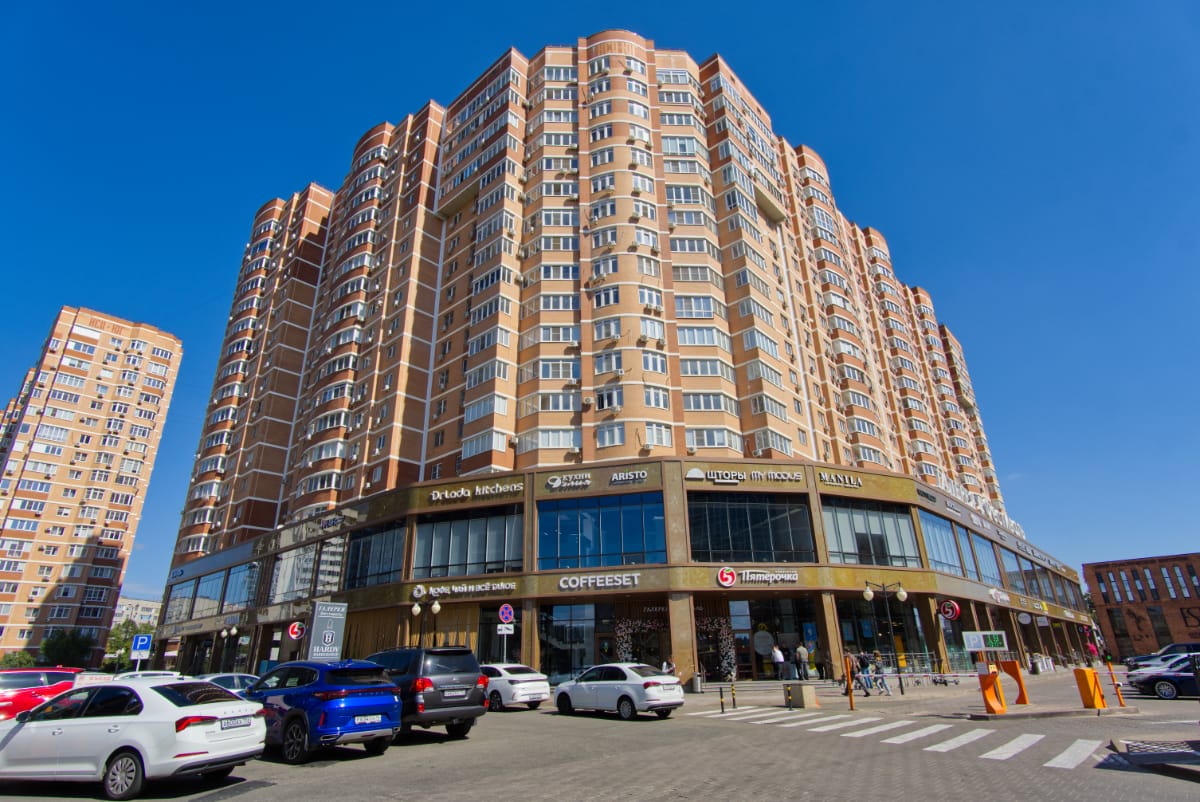 Уникальная квартира с современным ремонтом в престижном районе — фото 6