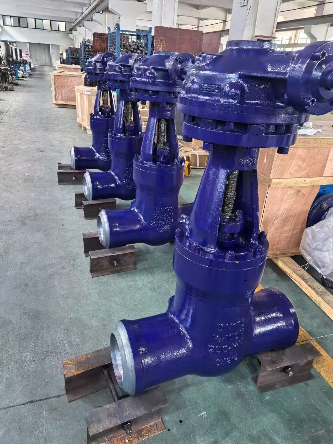 Энергетическая задвижка высокого давления под приварку со штурвалом DN175 PN200 — фото 3