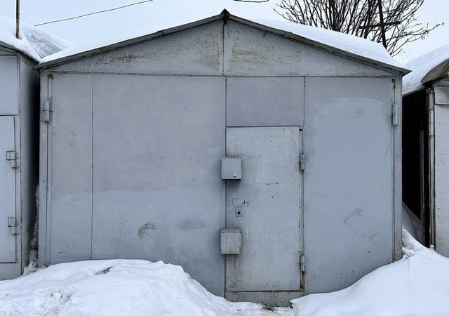 Сдам на зиму гараж