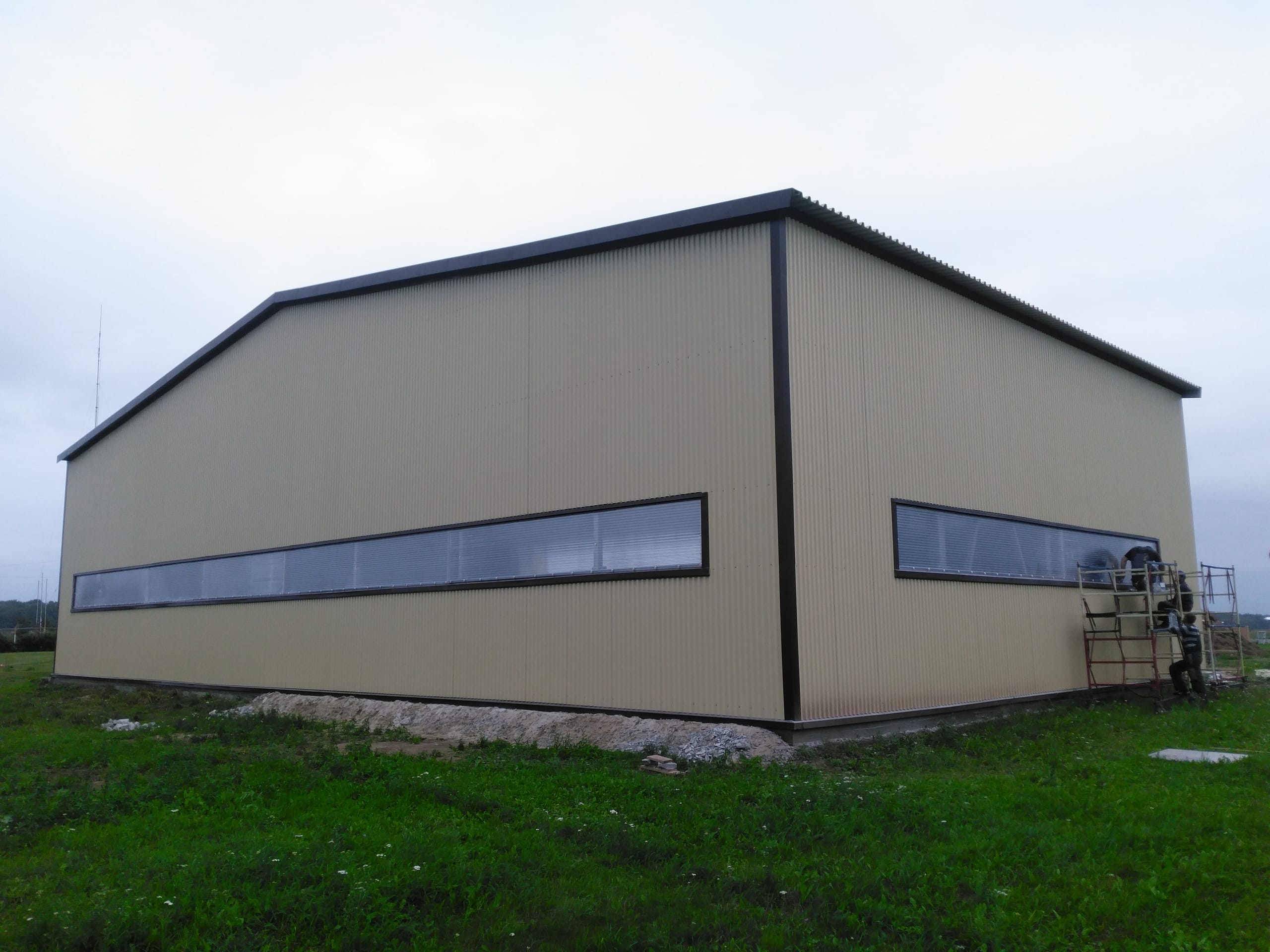 Тентовые коровники, свинарники по канадской технологии. — фото 2