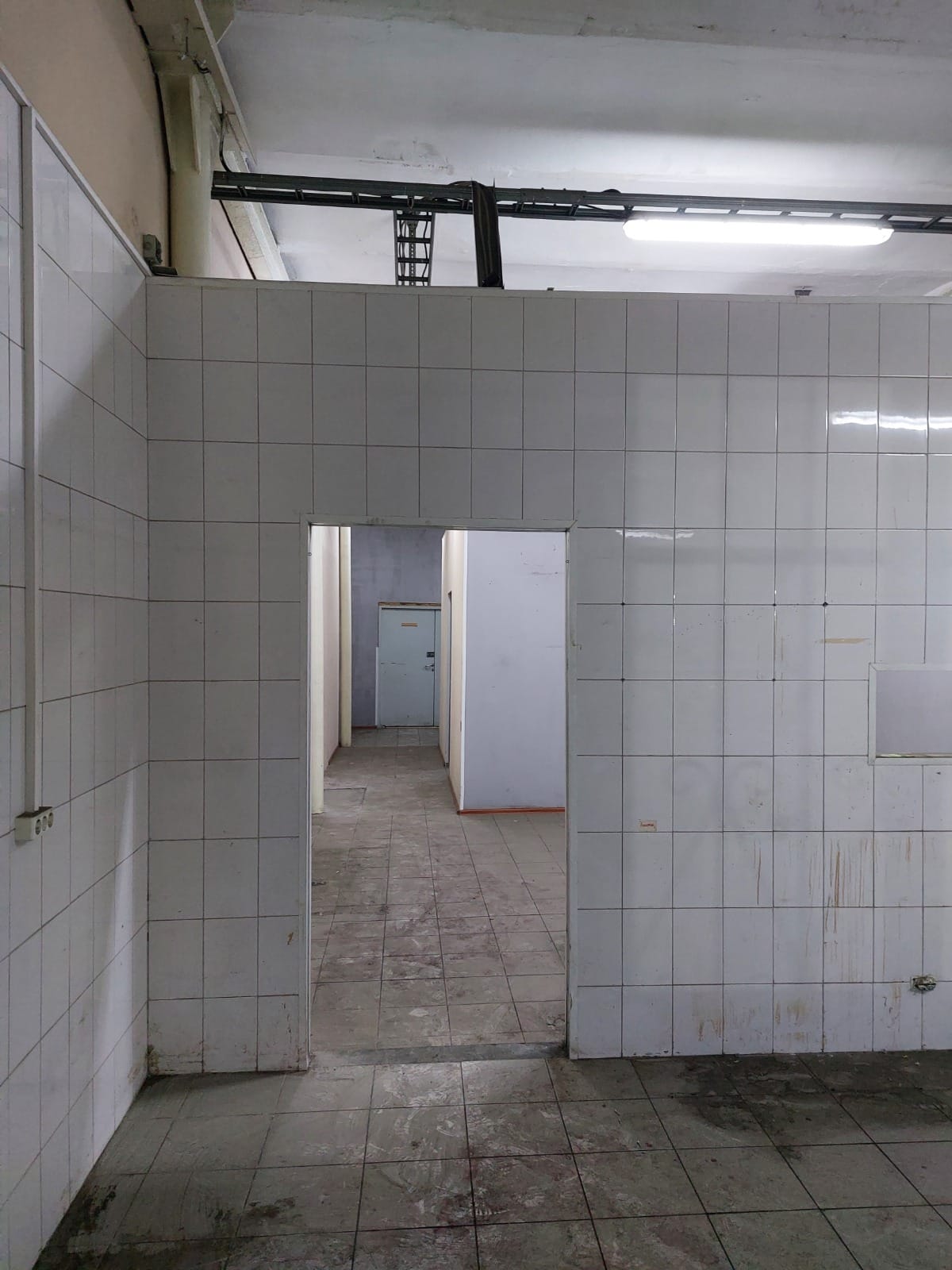 Под лёгкое или пищевое производство, косметику, лабораторию или склад. — фото 3