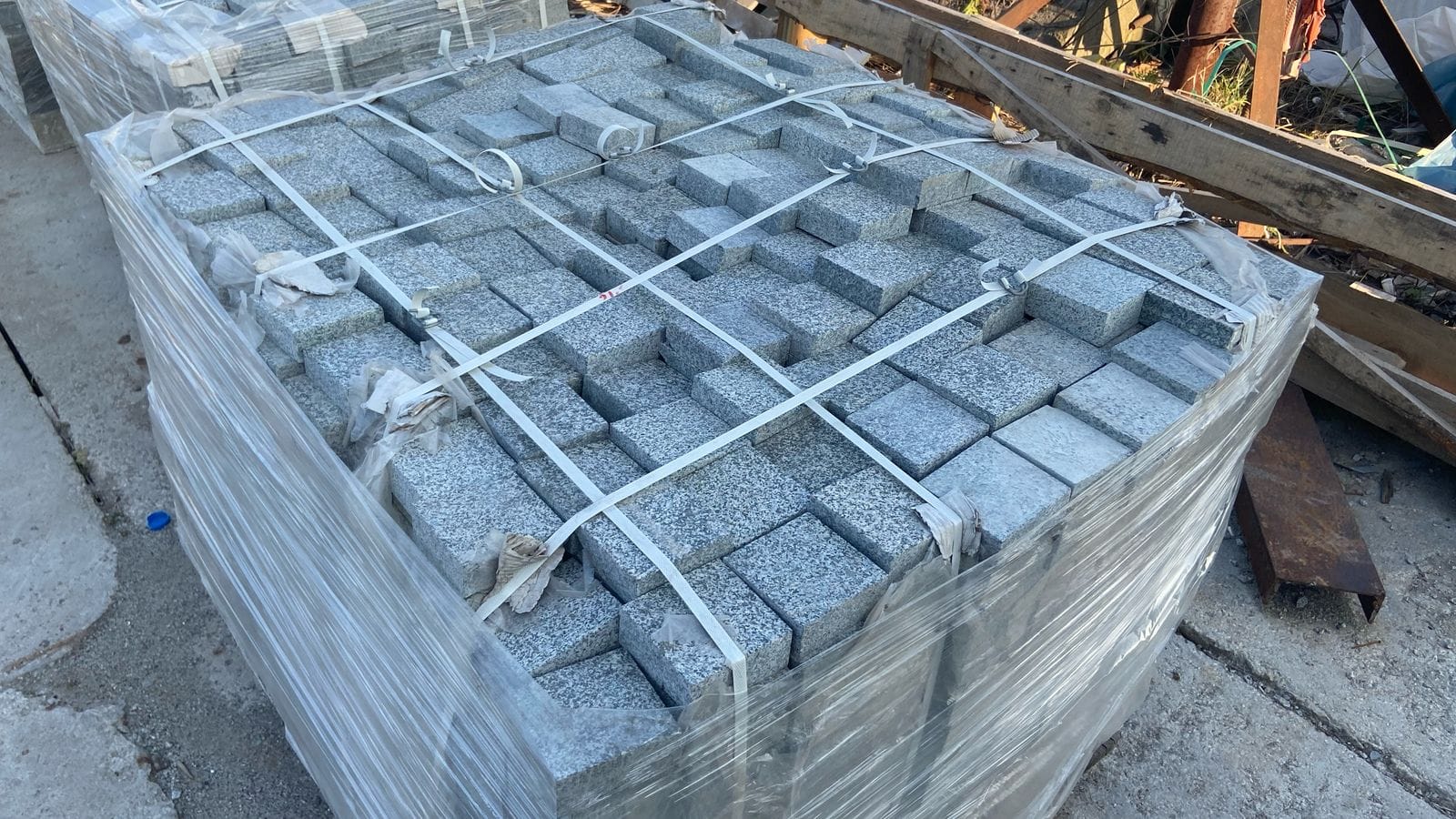 Брусчатка Серая Гора