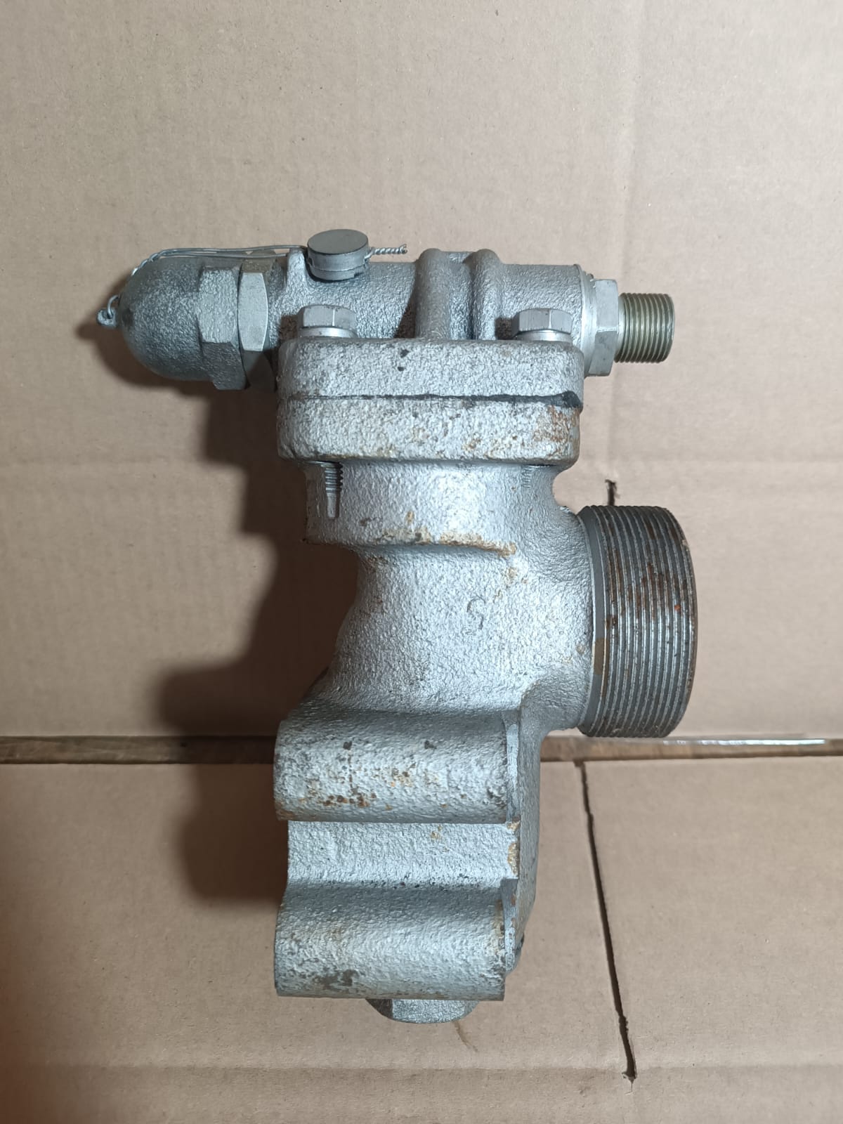 Клапан холостого хода 527.000-1 в сборе