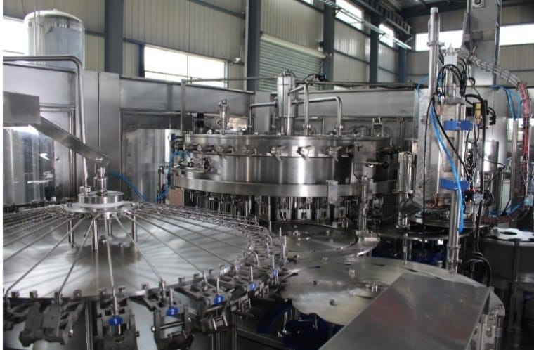 Автоматическое оборудование для линии выдува и розлива  воды в стеклянную тару, объемом 0,2-2,0 л, до 8500 бч — фото 2